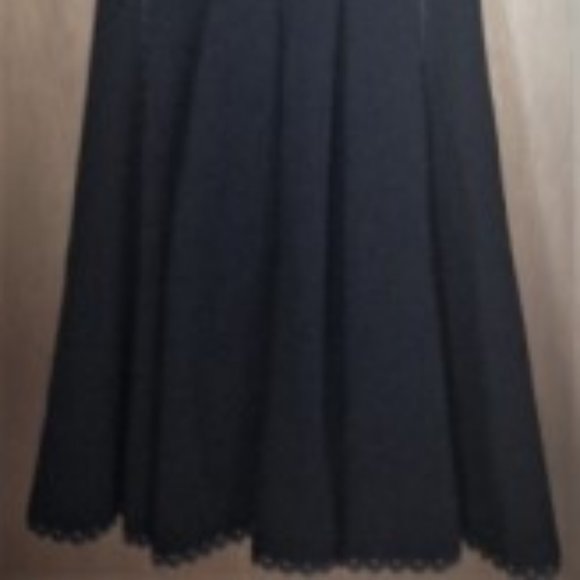 JILL STUART SLEEVELESS CLASSIC LITTLE BLACK DRESS, LIKE NEW - Picture 2 of 2